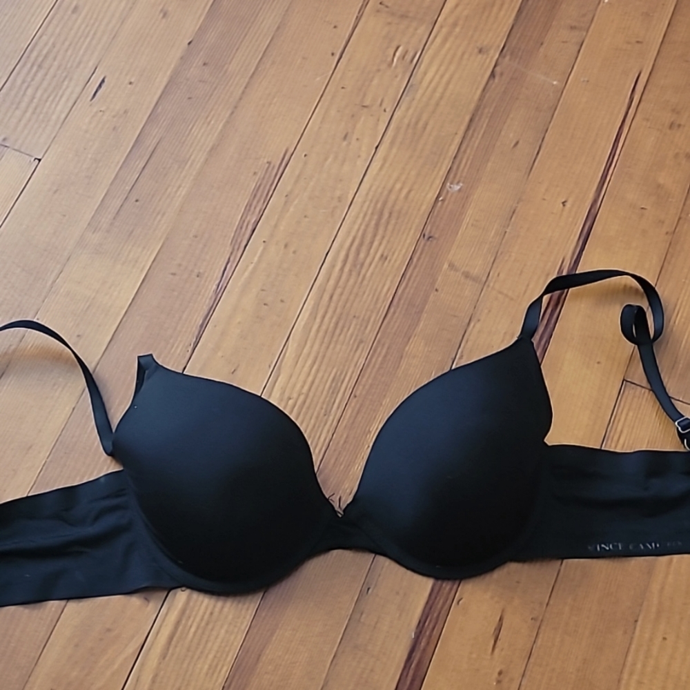 Vince Camuto Bra